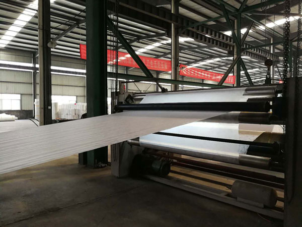 涤纶狭缝无纺布 涤纶狭缝无纺布